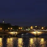 Chic Near Paris - La Defense Bezons