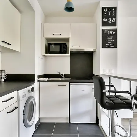 Chic Near Paris - La Defense Apartamento