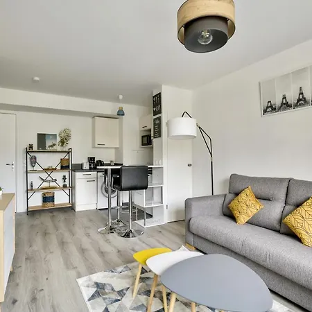 Chic Near Paris - La Defense Apartamento *